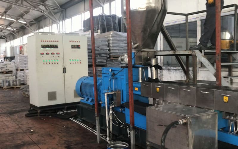 400kg/h 黑色母粒造粒生產線 土耳其